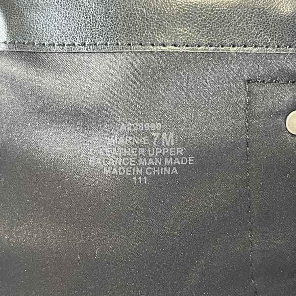 Isaac Mizrahi Live Women's 7 Black and Brown Back Zip‎ Riding Boots - Picture 13 of 16